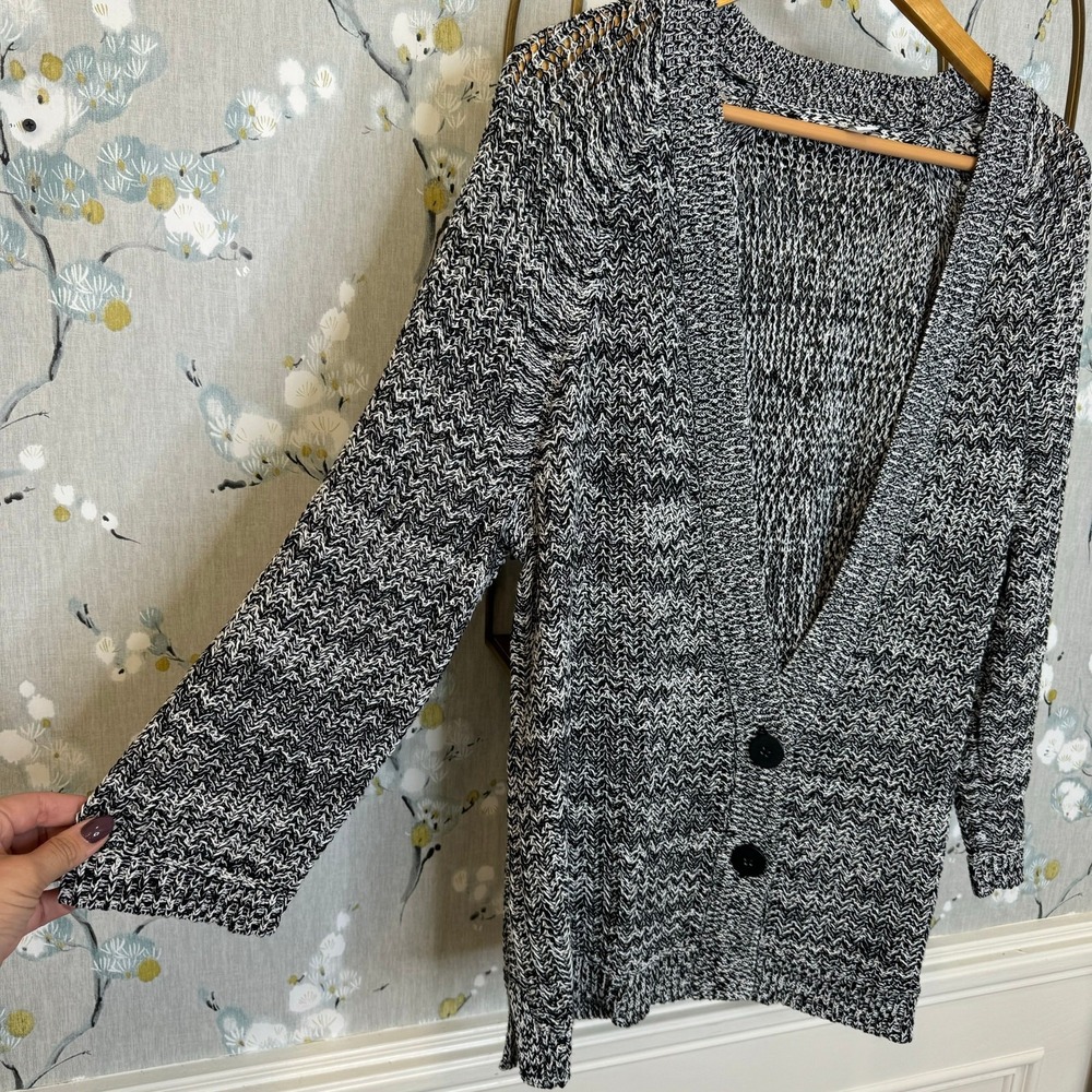 J Jill Black and White 3/4 Sleeve Length Button Up Cardigan - Size Large - Picture 4 of 6